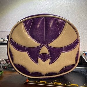 Love pain and stitches